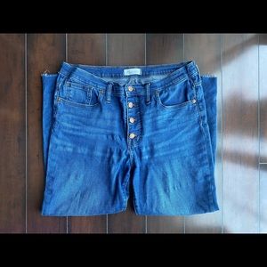 Madewell 9” Mid-Rise, Skinny Crop, Button Fly, Raw Edge